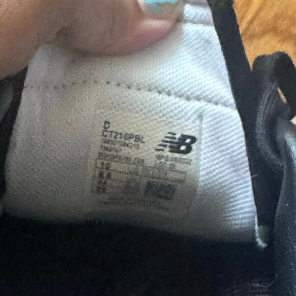 New Balance Court Shoes | Black White Gum Skate Sneakers | Men’s Size 10 - Picture 11 of 11